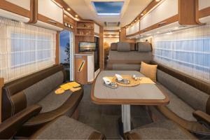 6-Reisemobil Dethleffs Globetr. XL I 7850-2 EB