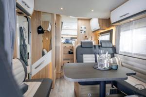 5-Wohnmobil  T 67 Adv.