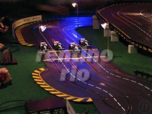 CARRERABAHN / SLOTCAR RACE / AUTRENNBAHN