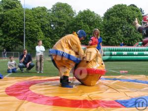 2-SUMO WRESTLING / KANGAROO BOXING / SUMO RINGEN