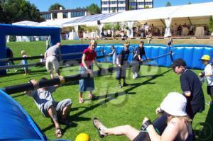 2-HUMAN KICKER / KICKER XXL / HUMAN TABLE SOCCER / MENSCHENKICKER