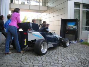 4-Fahrsimulator Rennwagen - Simulation - Rennwagen Autosimulator, Rennsimulation, Formel 1 Alternativ