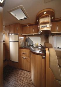 Reisemobil CV FULL 600 m. Aufstd.