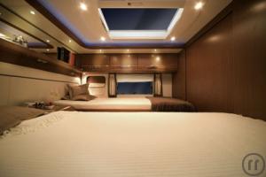 2-Wohnmobil  Lineo C 590 o. Aufstd.