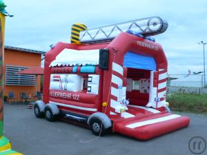 Hüpfburg Feuerwehr Auto 4 x 5 mit Dach Aktion: Wochenende zum Tagespreis!