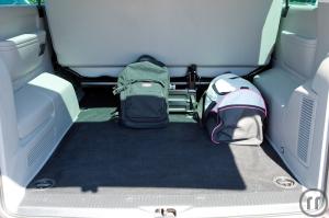 5-VW T5 Caravelle Comfortline Langer Radstand - extra großen Kofferraum - NAVI - Einparkhilfe