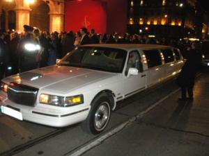 1-Lincoln Super Strech Limousine (fast 10 Meter)