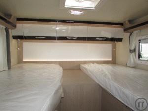 4-Reisemobil  A 699 EB