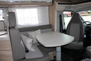 6-Wohnmobil Adria Sun Living V 65 SL