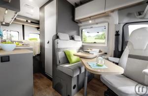 2-Wohnmobil LMC Innovan 590 weiß