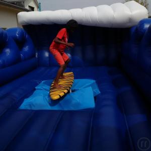 4-Surfsimulator, Surfboard Simulator, Sommerfest, Beach Party, Firmenfest, Betriebsfeier, Simulator