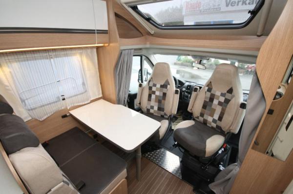 3-Teilintegriert kompakt Wohnmobil Sunlight T58