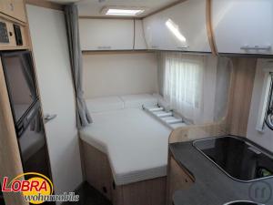 5-Sunlight T 64 Teilintegriertes Wohnmobil für bis zu 4 Personen