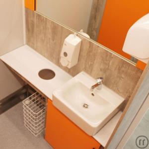 Toiletten - VIP Sanitärtrailer - ca. 1580 kg