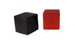 1-"STANDARD" Sitzwürfel schwarz oder rot
40 x 40 x 40cm